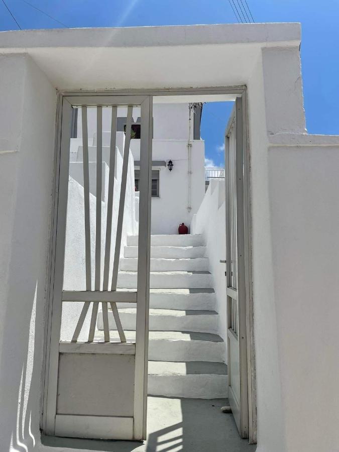 Traditional Seamanshouse Kochilos Rogon Extérieur photo