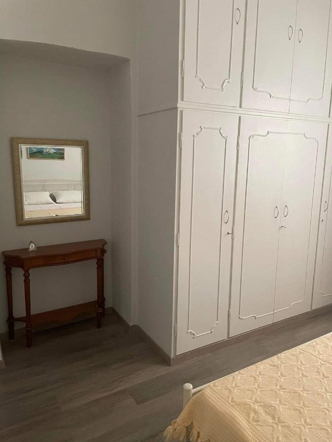 Traditional Seamanshouse Kochilos Rogon Extérieur photo